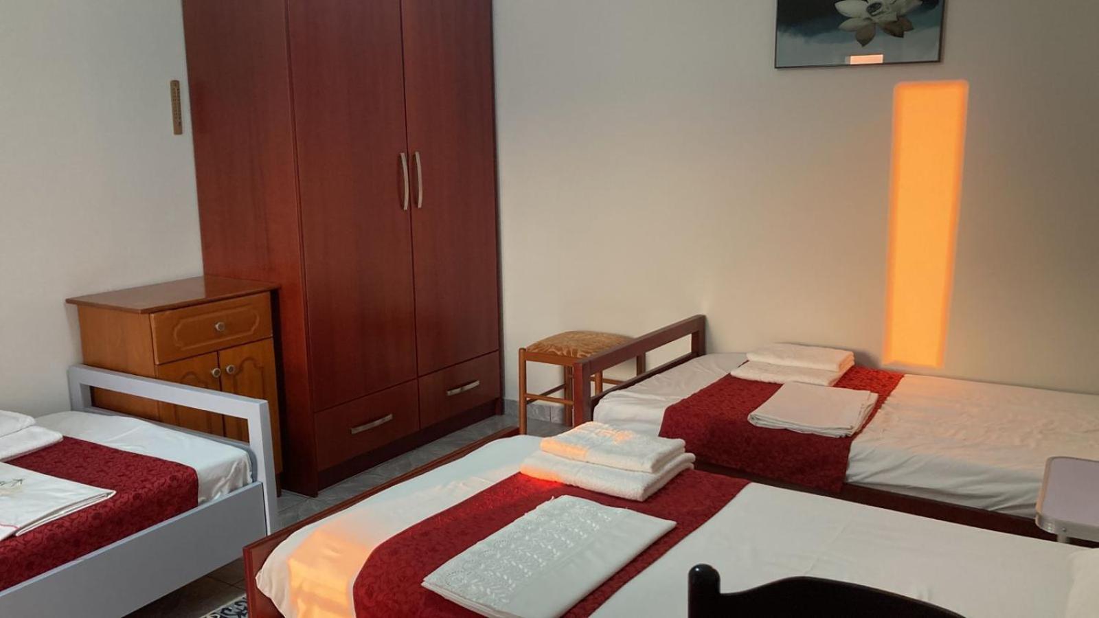 Akeron'S Rooms Saranda Kültér fotó